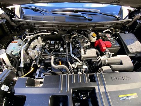 New 2026 Nissan Kicks S image 5