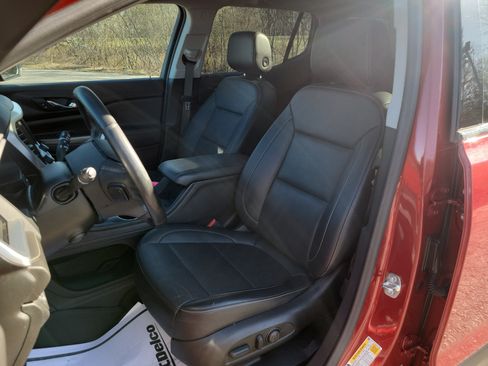 Used 2023 GMC Acadia SLT w/ Elevation Edition AWD/4WD image 14