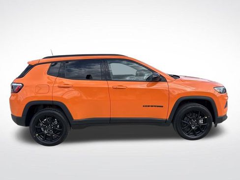 New 2026 Jeep Compass Latitude AWD/4WD image 8