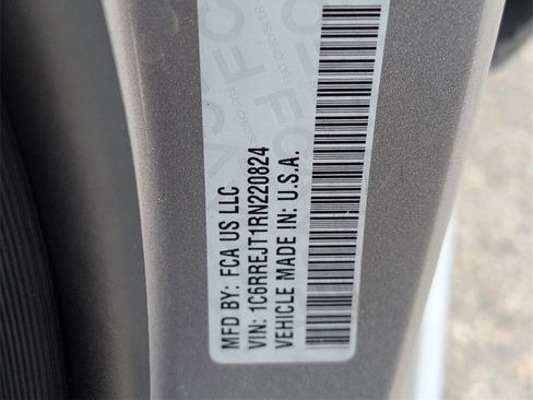 Used 2024 RAM 1500 Laramie image 20