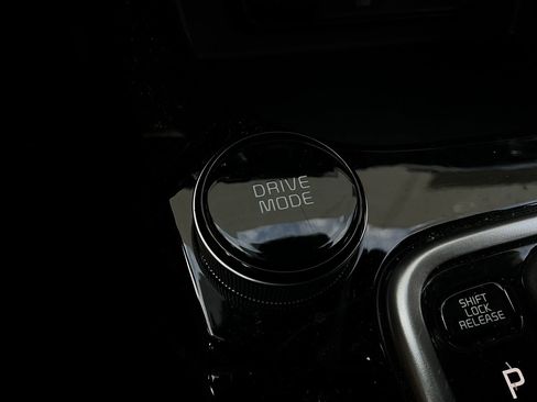 Used 2025 Kia Seltos S image 23