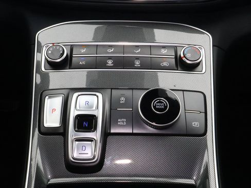Used 2023 Hyundai Santa Fe SE FWD image 22
