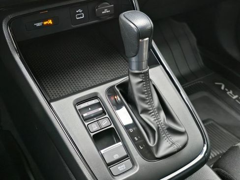 Certified 2025 Honda CR-V LX image 28