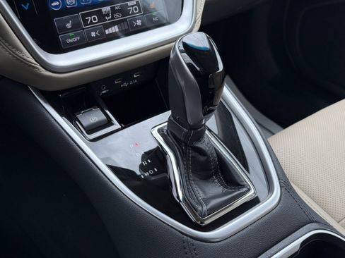 Used 2022 Subaru Legacy Limited XT image 19