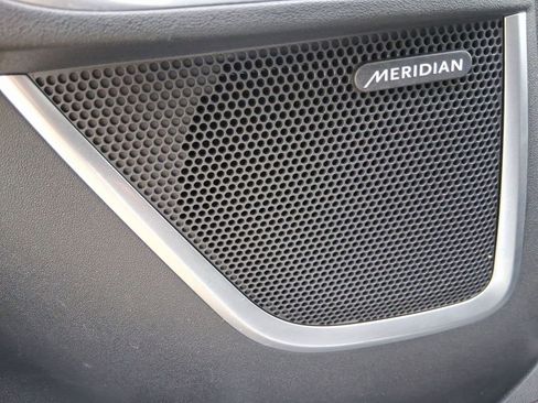 Used 2020 Jaguar E-PACE image 22