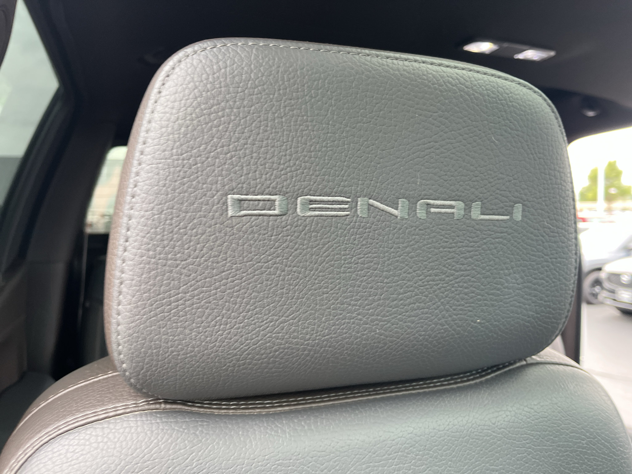 Used 2021 GMC Sierra 1500 Denali AWD/4WD image 53