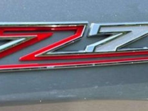 Used 2024 Chevrolet Silverado 1500 LT AWD/4WD image 21