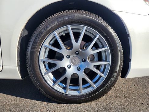 Used 2011 Lexus ES 350 FWD image 19