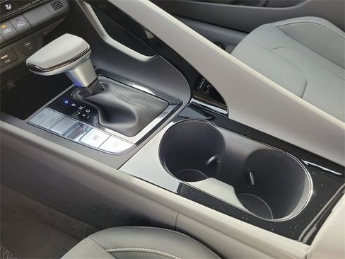New 2026 Hyundai Elantra Blue image 12