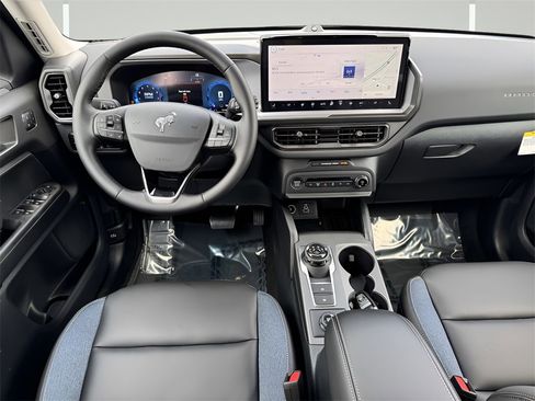 New 2025 Ford Bronco Sport Outer Banks w/ Outer Banks Tech Package+ image 5