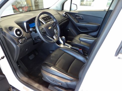 Used 2015 Chevrolet Trax LTZ w/ LPO, Protection Package AWD/4WD image 9