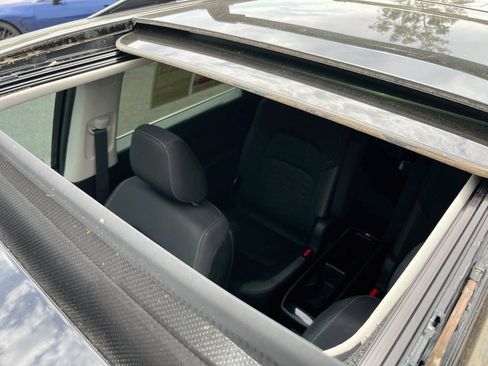 Used 2025 Nissan Pathfinder SV w/ SV Premium Package FWD image 21