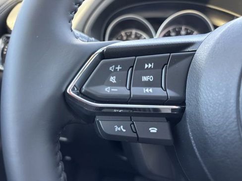 Used 2025 MAZDA CX-5 AWD 2.5 S w/ Preferred Package image 25