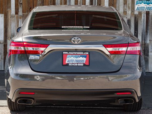 Used 2013 Toyota Avalon XLE Premium FWD image 5