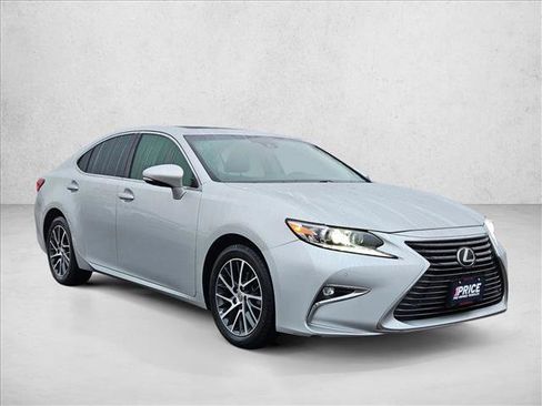 Used 2016 Lexus ES 350 image 3