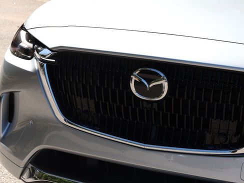 Used 2025 MAZDA CX-90 3.3 Turbo S w/ Premium Package image 16