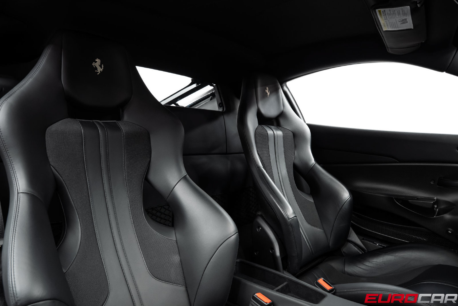 Used 2019 Ferrari 488 Pista Coupe RWD image 44