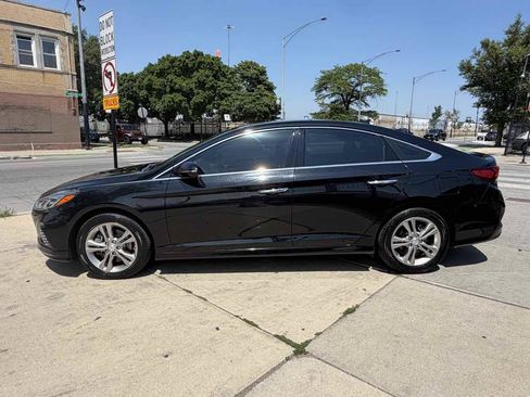 Used 2019 Hyundai Sonata Limited w/ Ultimate Package 04 FWD image 8