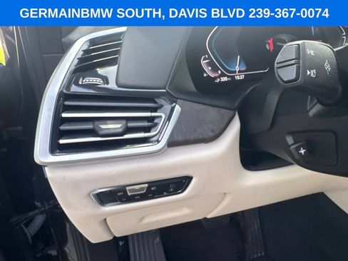 Used 2022 BMW X5 xDrive45e AWD/4WD image 11