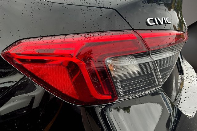 Used 2024 Honda Civic Sport image 23