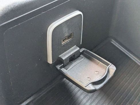 Used 2022 RAM 2500 Big Horn image 22