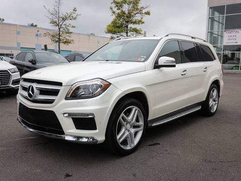 Used 2013 Mercedes-Benz GL 550 4MATIC image 7