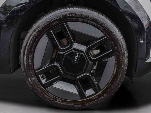 Certified 2026 Kia EV9 GT-Line AWD/4WD image 28