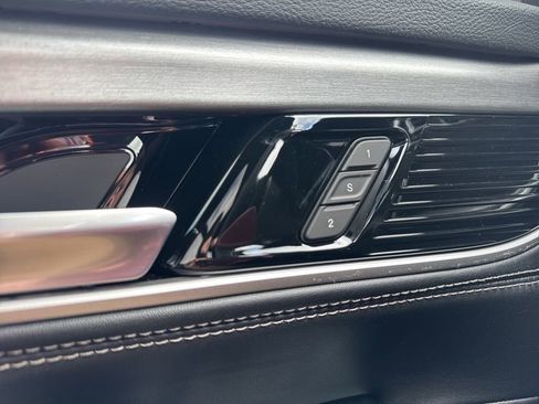 New 2026 Jeep Grand Wagoneer Limited AWD/4WD image 7