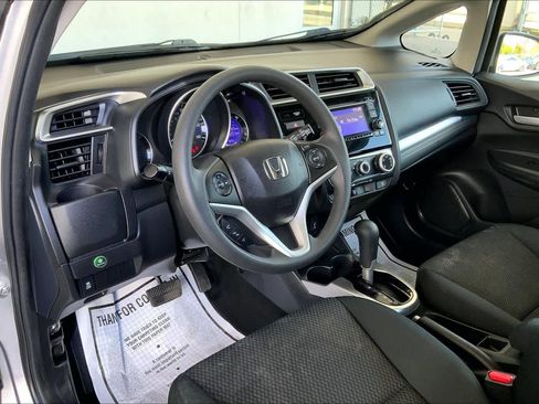 Used 2018 Honda Fit LX image 18