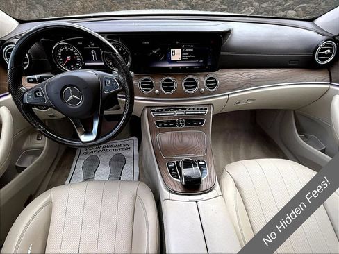 Used 2018 Mercedes-Benz E 400 4MATIC Sedan w/ Premium 1 Package image 13