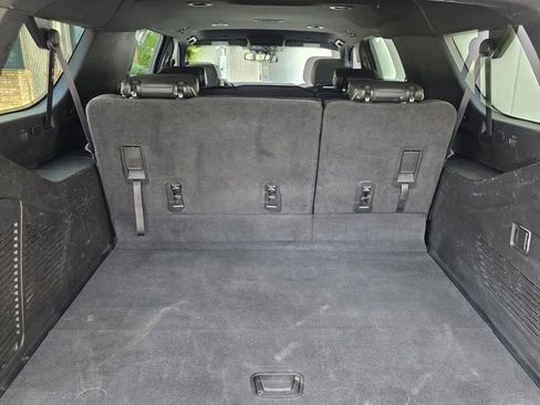 Used 2022 GMC Yukon XL SLT RWD image 12