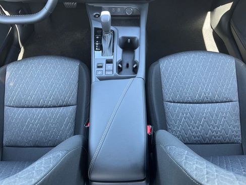 New 2026 Nissan Sentra SV w/ SV Convenience Package FWD image 29
