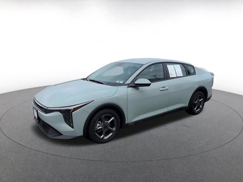 Used 2025 Kia K4 FWD image 7