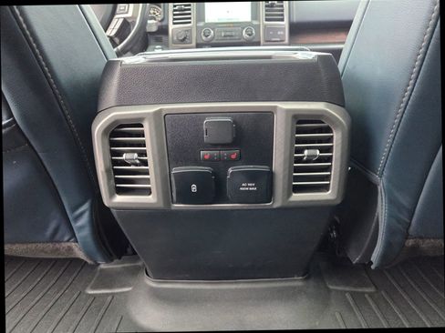 Used 2018 Ford F150 Limited w/ Trailer Tow Package image 27