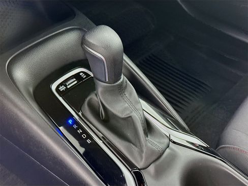 Certified 2025 Toyota Corolla SE image 9