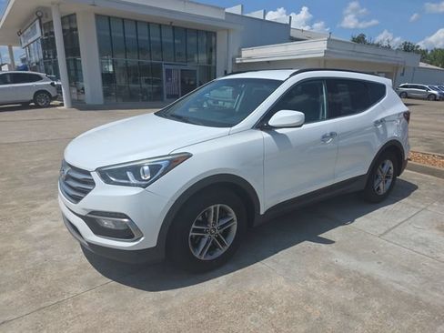 Used 2017 Hyundai Santa Fe Sport FWD image 1