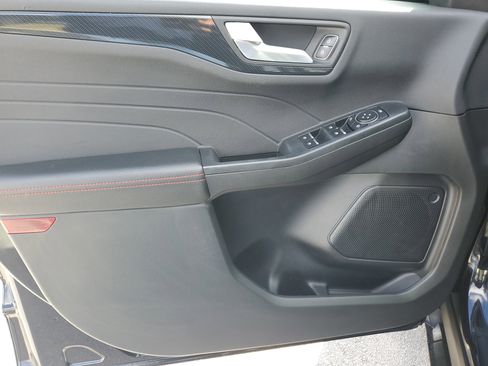 Certified 2024 Ford Escape ST-Line w/ Tech Pack #1 image 26