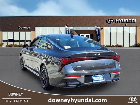 Used 2025 Kia K5 LXS FWD image 6