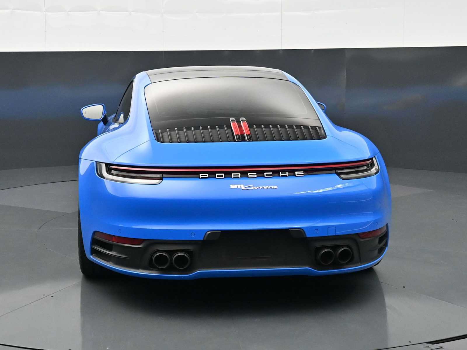 Used 2022 Porsche 911 Carrera RWD image 21
