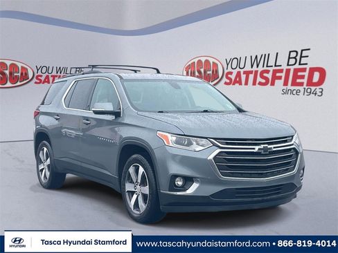 Used 2019 Chevrolet Traverse LT w/ LT Premium Package image 1