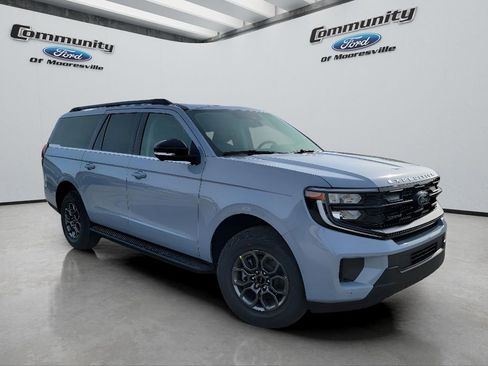 New 2026 Ford Expedition Max Active image 3