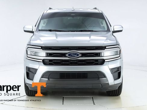 Used 2024 Ford Expedition XLT AWD/4WD image 16