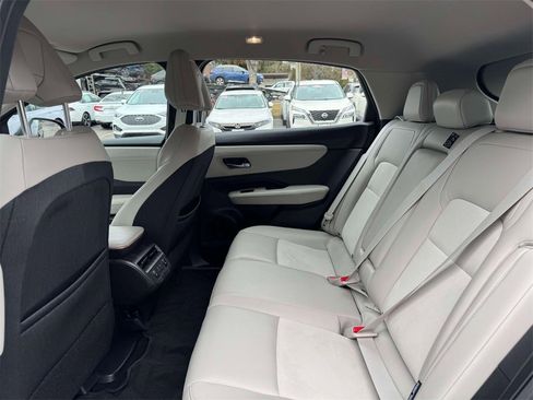 Certified 2024 Nissan Ariya FWD image 12