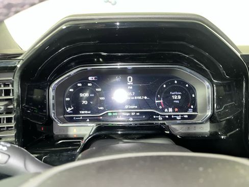 Used 2024 GMC Sierra 1500 SLT w/ SLT Premium Plus Package image 17