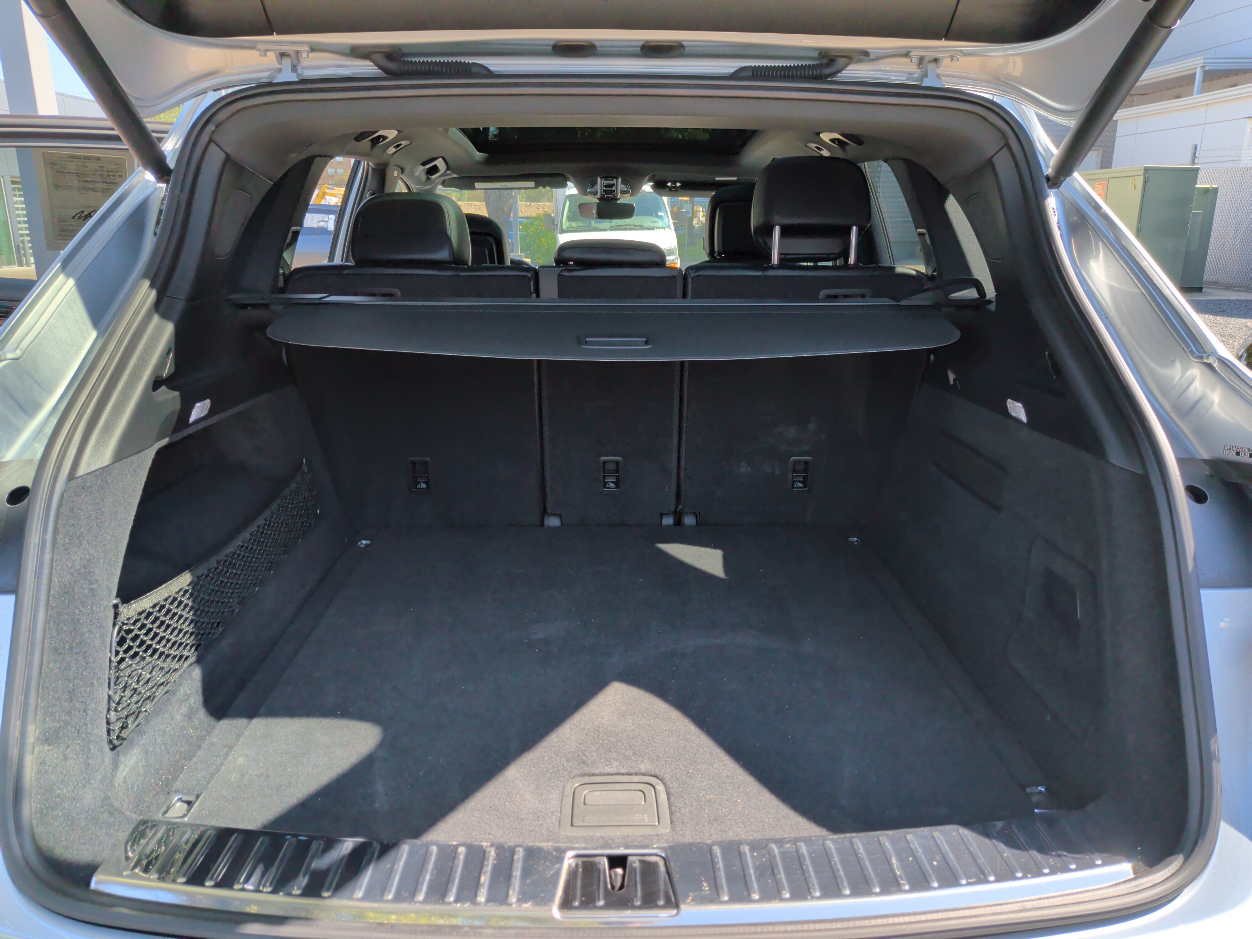 Used 2020 Porsche Cayenne AWD/4WD image 33