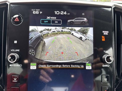 Certified 2025 Subaru Ascent Premium w/ Premium Package image 29