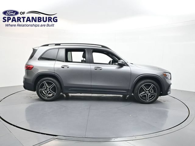 Used 2023 Mercedes-Benz GLB 250 image 8
