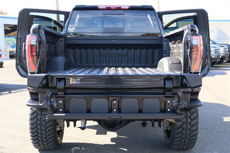 Used 2026 GMC Sierra 3500 AT4 w/ AT4 Premium Plus Package AWD/4WD image 34