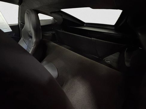 Used 2015 Chevrolet Corvette Z06 w/ 3LZ Preferred Equipment Group image 13