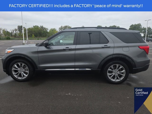 Used 2023 Ford Explorer XLT w/ Equipment Group 202A AWD/4WD image 17